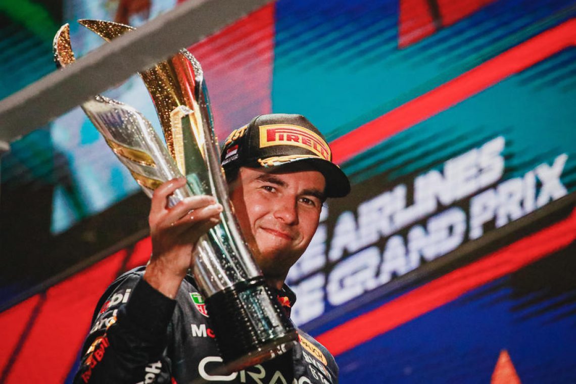 V Singapurju zmaga za Pereza, Verstappen šele sedmi
