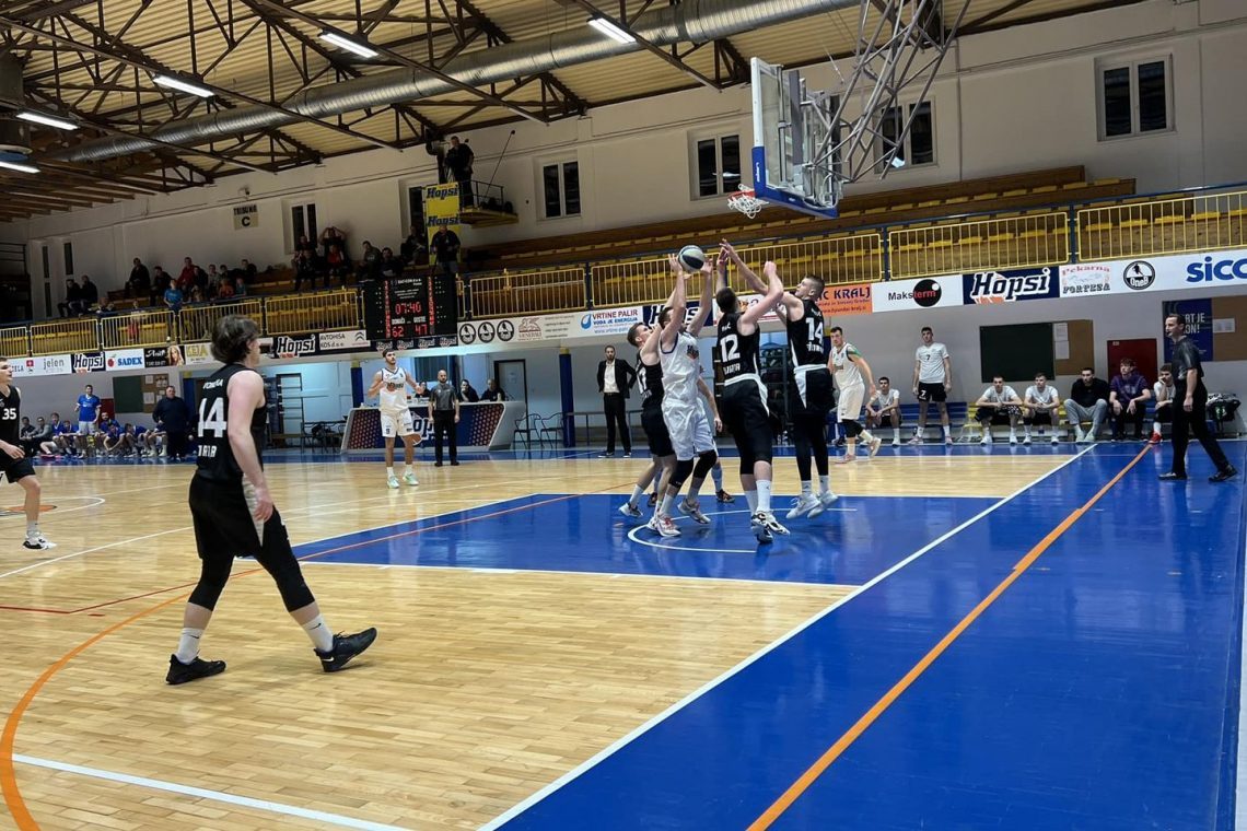Hopsi Polzela - Ilirija 96:91 (37:22, 59:41, 78:65)