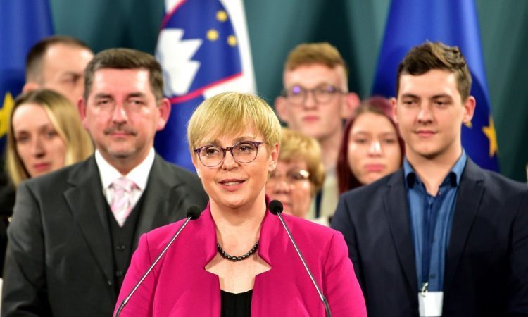Slovenija dobila prvo predsednico republike