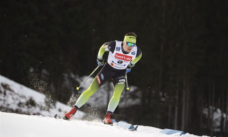 Slovenci brez izločilnih bojev v Ruki, zmagi na Norveško in Švedsko