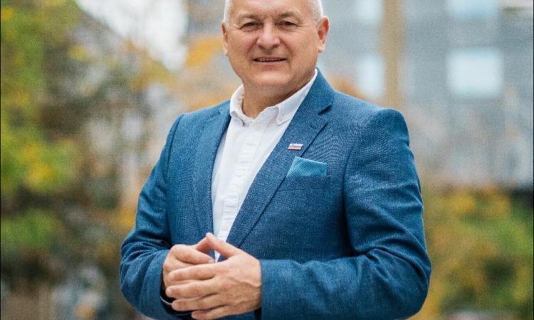 Županske volitve v Mariboru: Arsenovič in Kangler znova v končnici tekme za župana Maribora