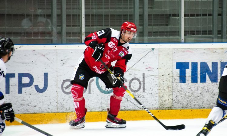 Jeseničani v finale gladko, Ljubljančani z nekaj več truda
