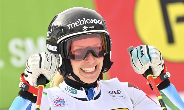 Ana Bucik in Neja Dvornik na startu veleslaloma za naslov svetovne prvakinje