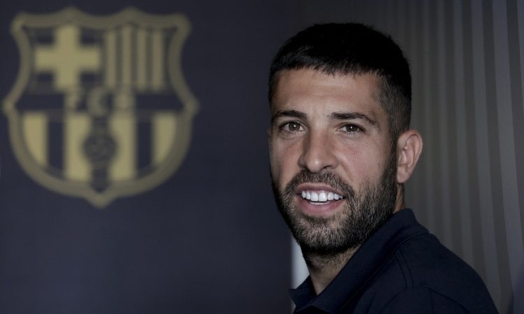 Alba se je pridružil Messiju in Busquetsu 