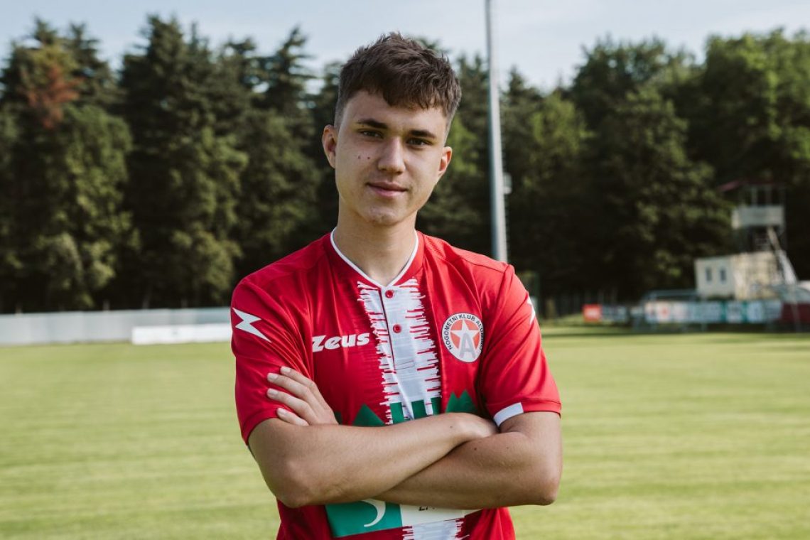 Gal Gorenak ostaja rdeče-bel