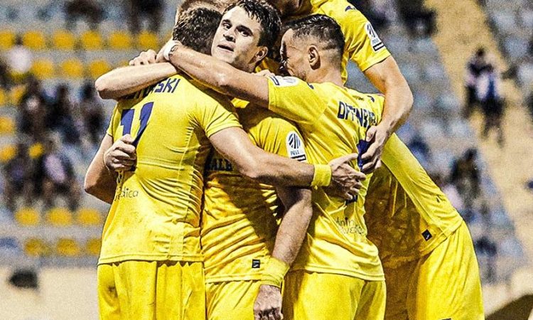 Nogometaši Domžal so premagali Aluminij z 2:1 (0:1).