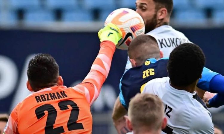 Nogometaši Celja v 9. krogu premagali Kalcer Radomlje z 1:0 (1:0).