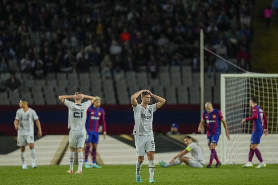 Barcelona do tretje, Feyenoord do druge zmage v LP