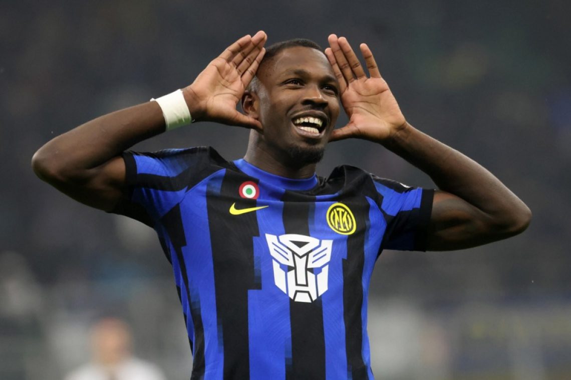 Inter po zmagi nad Udinesejem zadržal dve točki prednosti pred Juventusom
