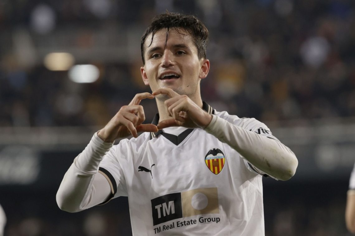 Barcelona zgolj remizirala v Valencii