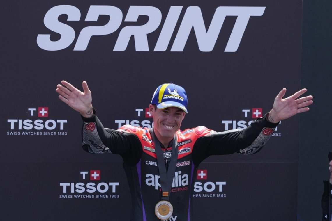 Espargaro izkoristil padec Bagnaie za sprintersko zmago v Barceloni