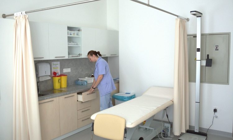 Odprli prenovljene prostore Zdravstvenega doma Celje