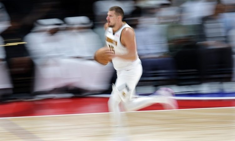 Denver po dveh podaljških in zmagah tokrat praznih rok