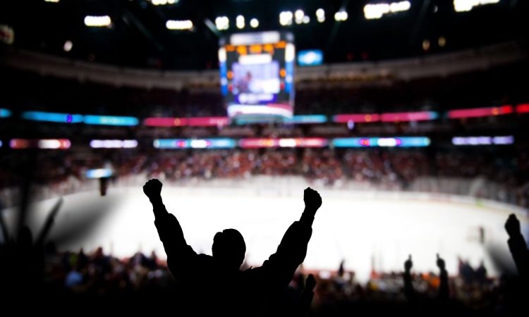 Vegas na vrhu Pacifika ujel Kopitarjeve kralje, Ovečkin znova zadel