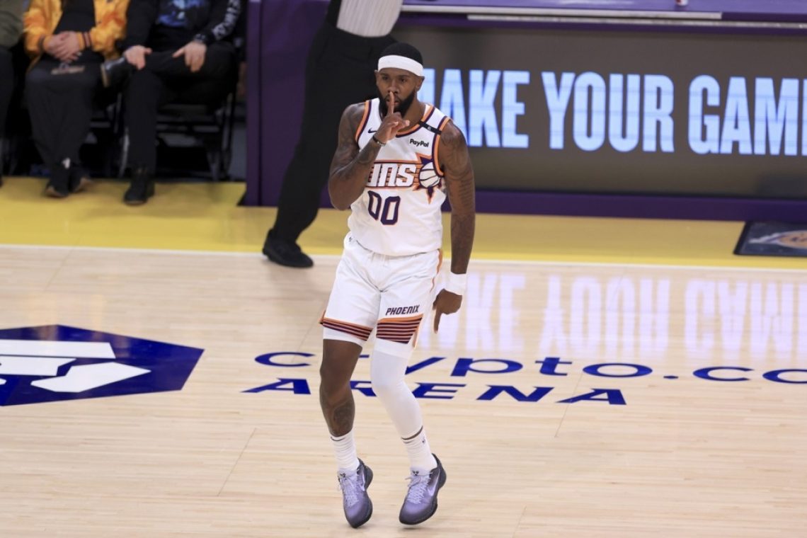 Dallas s 30 točkami Dončića drugič v sezoni izgubil s Phoenixom