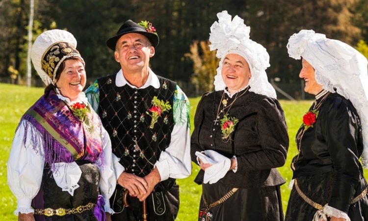  Slovenci skozi zgodovino do sodobne države z bogato dediščino