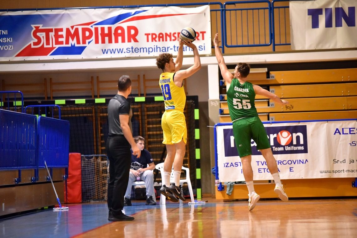 Košarkarji Krke so premagali GGD Šenčur s 86:72