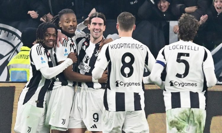 Tekma Juventus – Fiorentina začasno prekinjena zaradi rasističnih vzklikov proti Vlahoviću