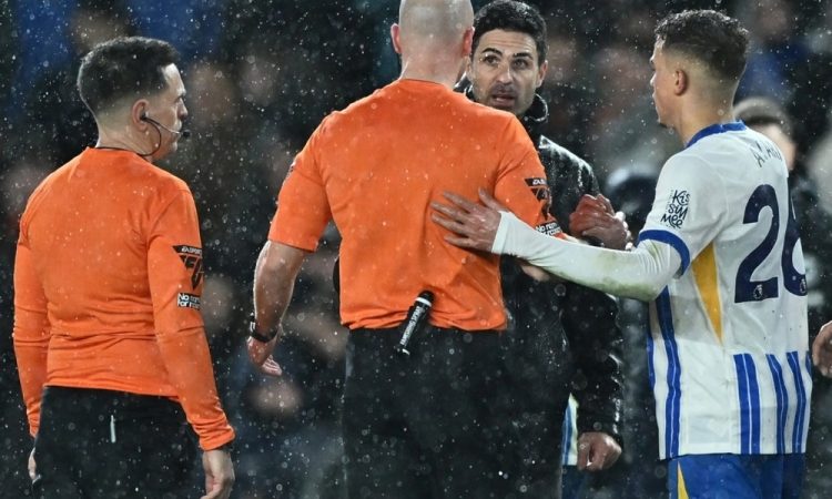 Brighton vzel točki Arsenalu
