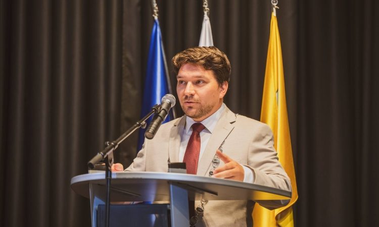 Matej Zorko po očitkih o nagovarjanju mladoletnika k spolnosti odstopil z mesta župana Dornave