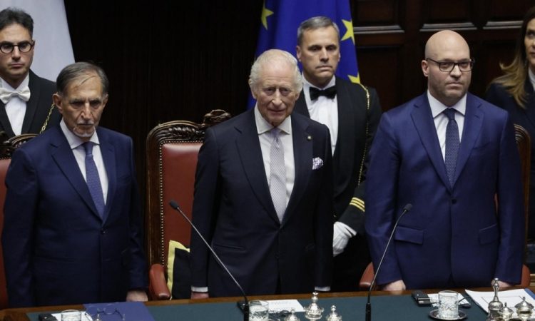 Karel III. v italijanskem parlamentu poudaril potrebo po skupnem soočanju s krizami