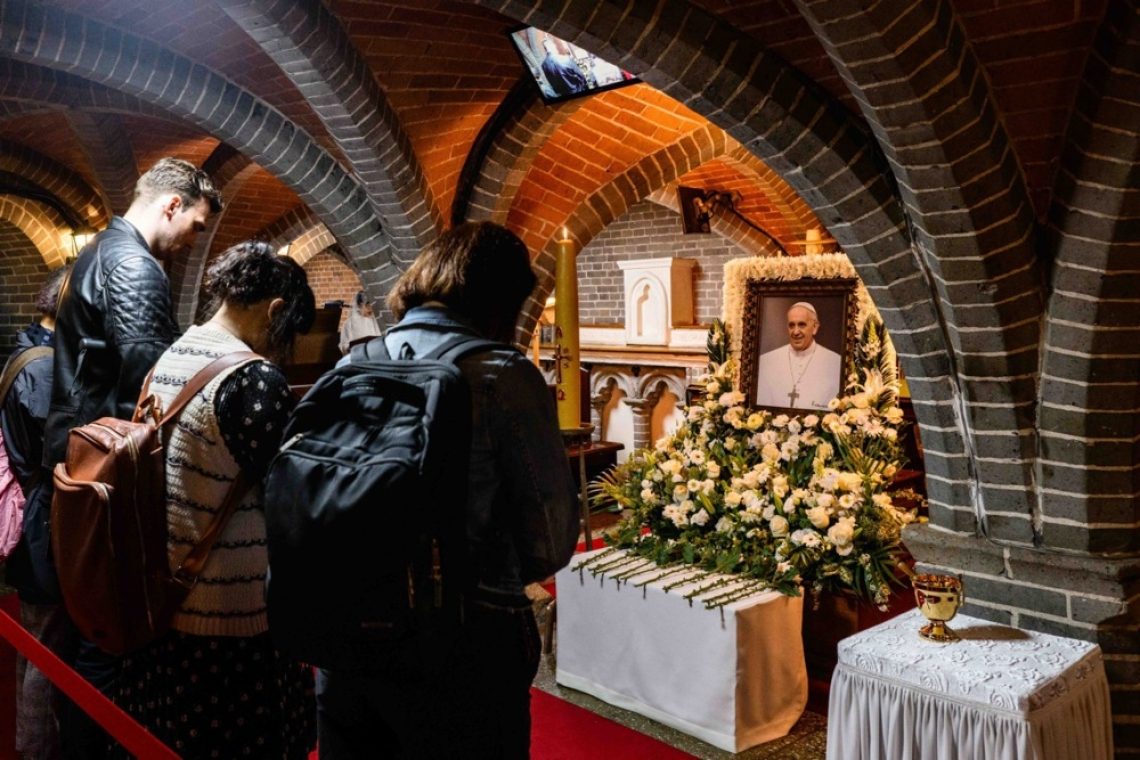 Pogreb papeža Frančiška bo v soboto ob 10. uri