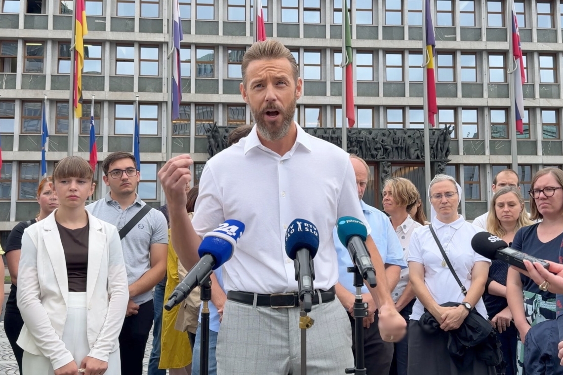 Protest staršev proti spremembam Zakona o vrtcih bo 12. septembra pred državnim zborom