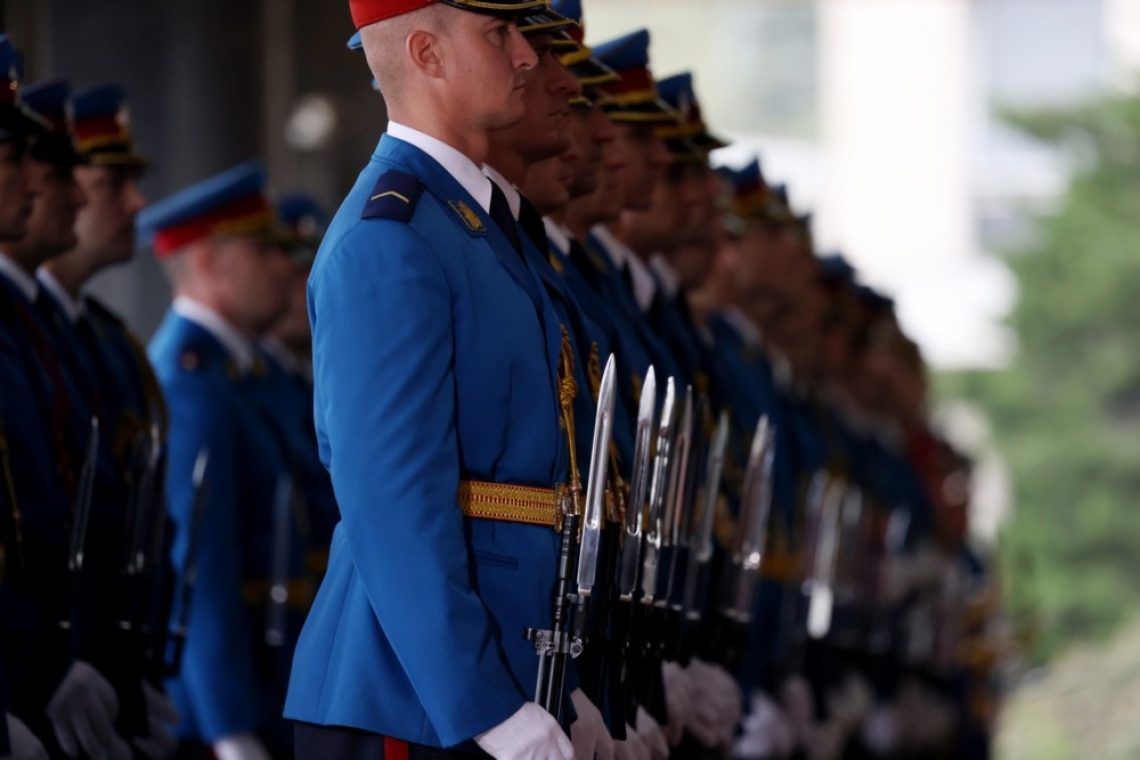 V Beogradu potekala vojaška parada