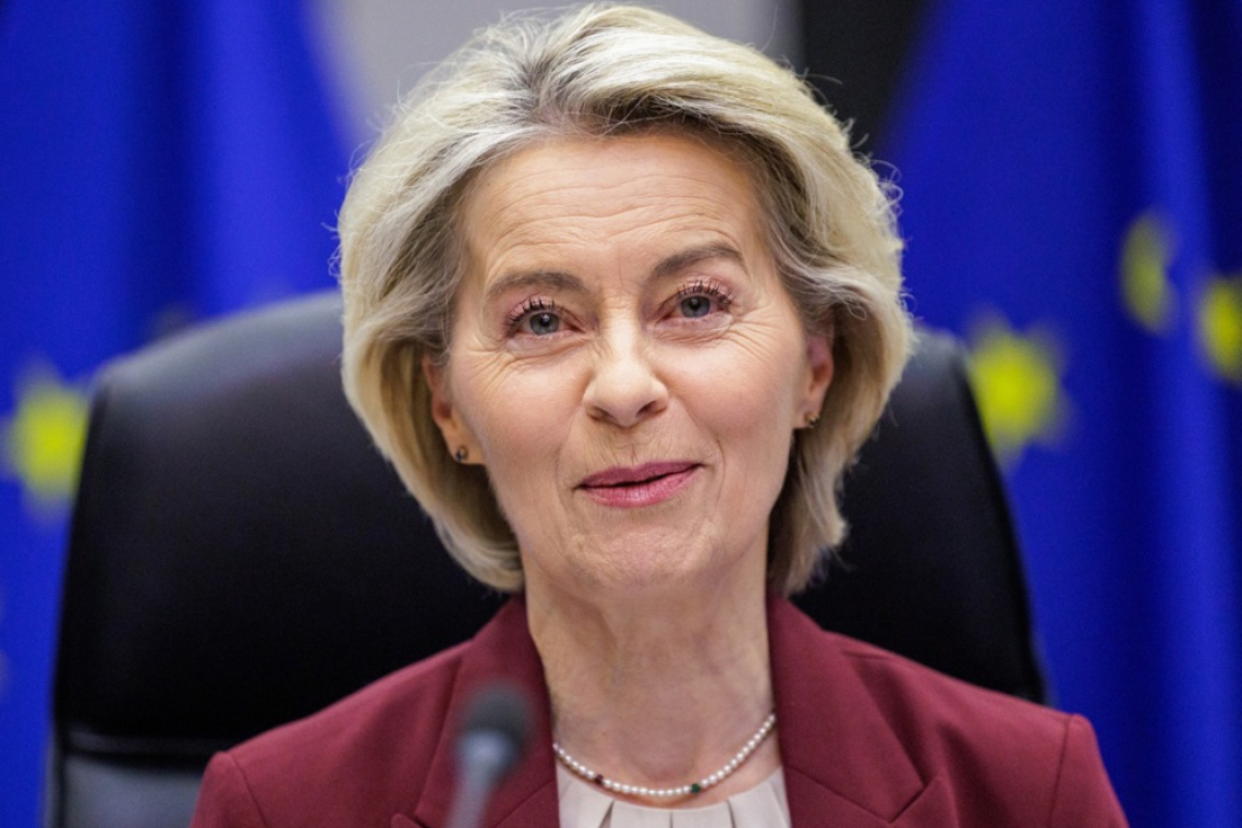 Von der Leyen brez odziva na sum korupcije v evropski diplomatski službi