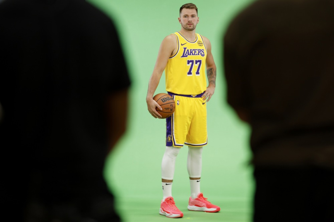 Dončić z električnimi kolesi razveselil celoten klub Lakers