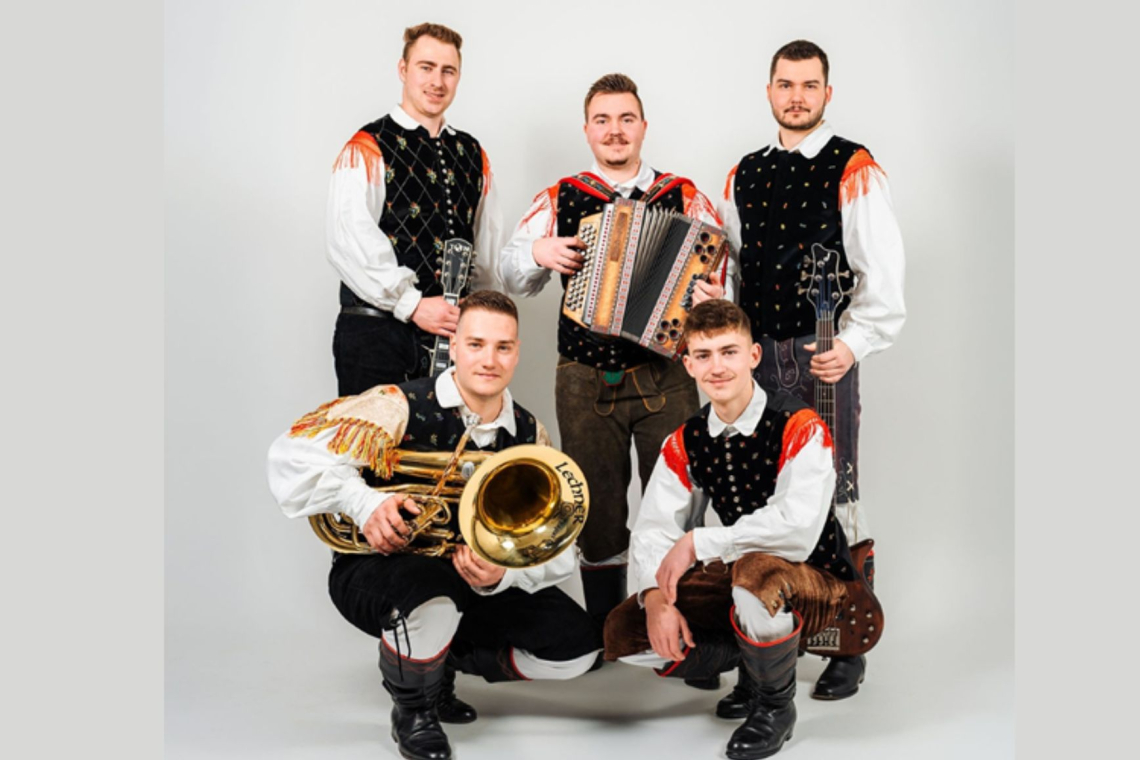 Nagajivi Tris z novo polko napovedujejo koncert